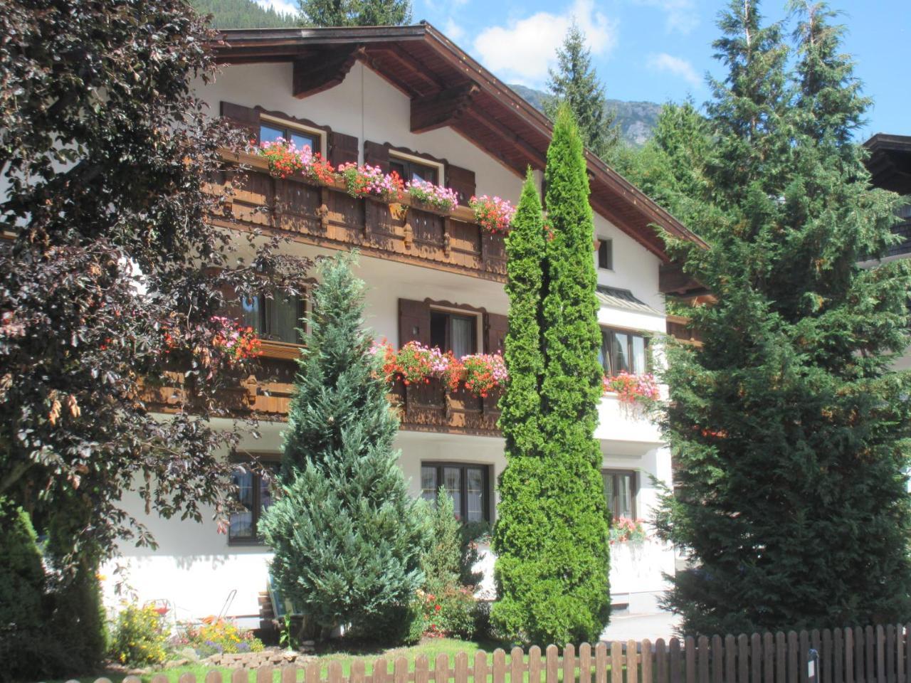 Haus Fallesin Sankt Anton am Arlberg Exterior foto